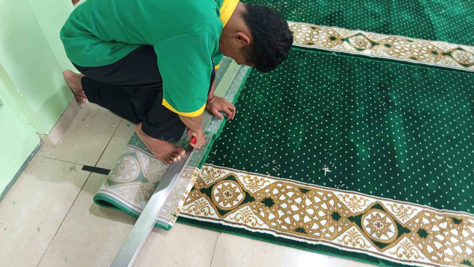 Pemasangan Karpet Masjid Depok Sleman Yogyakarta